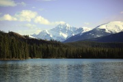 LAKE BEAUVERT JASPER CANADA