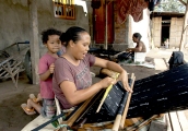 NGDA WEAVERS NEAR BAJAWA