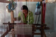 WEAVING AT BAT CHANG KHONG VILLAGE