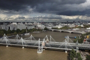 LONDON BRIDGES OVER THAMES