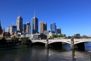 VIEW OF MELBOURNE CBD AND THE PRINCES BRIDGE OVER THE YARRA RIVER