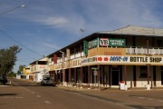 BARKY PUB QLD