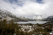 DOVE LAKE IN WINTER CRADLE MOUNTAIN