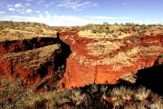 JUNCTION AT OXERS GORGE KARIJINI