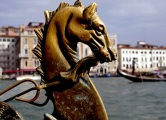 VENETIAN GONDOLA HORSE